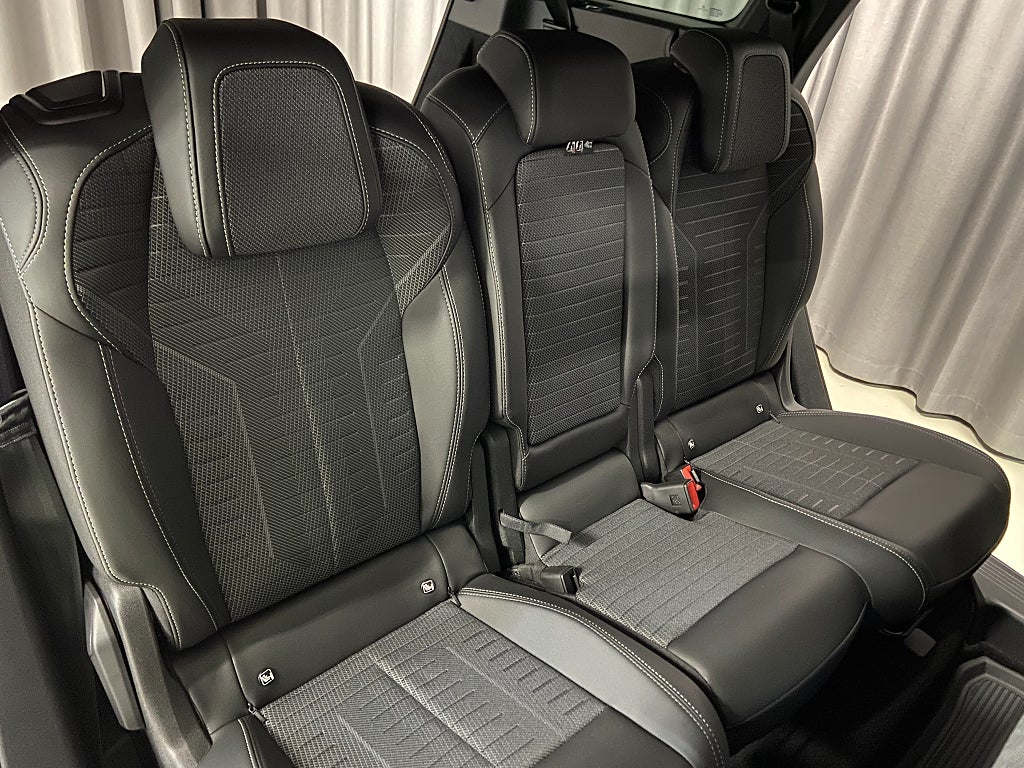 Car Image car-69370-6700c5b743666dcfc46aa19e315b8efa