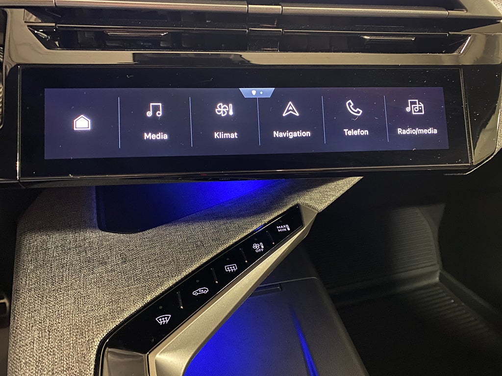 Car Image car-69557-8dd67d3a700f071c6ff1d17f4b8aedb6