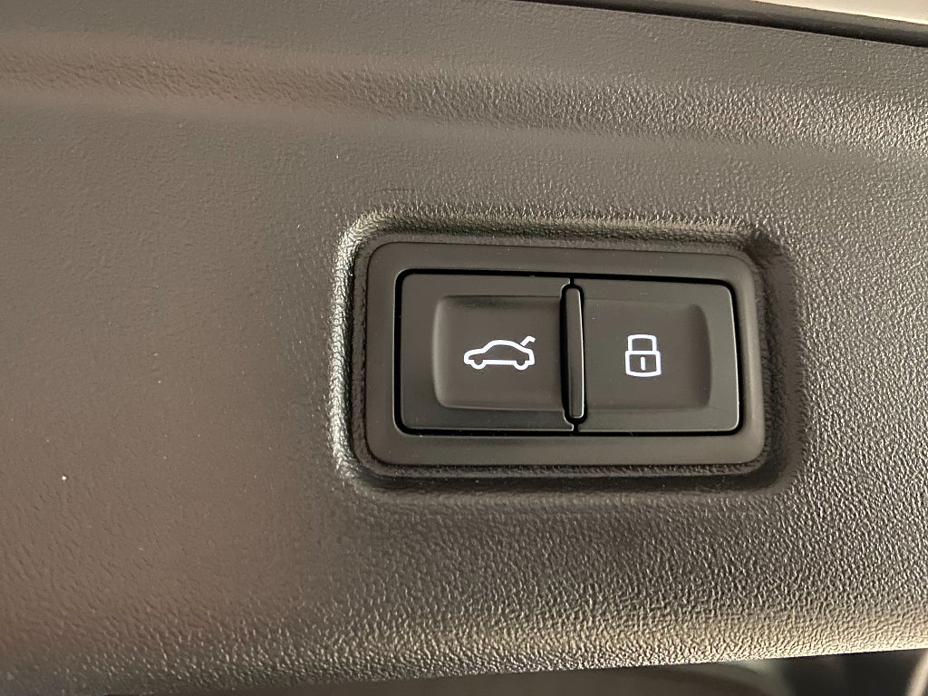 Car Image car-69777-40196ff71955e36b5985086a28ed46bd