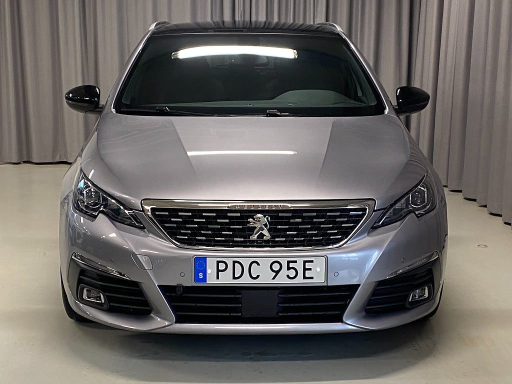 Car Image car-69805-48b09e08df28a785c39f502c61e965ad