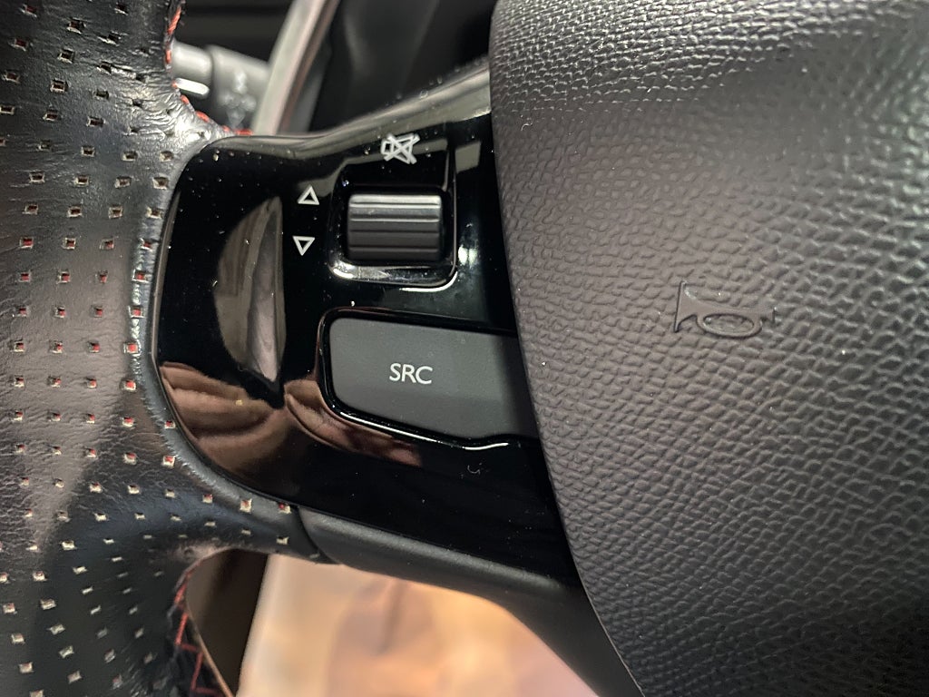 Car Image car-69805-5f3f47557c21178fd71272ed908d077d
