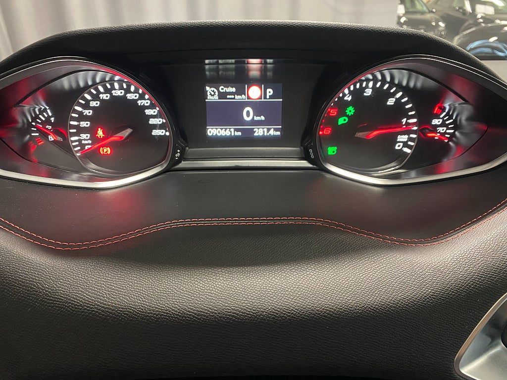 Car Image car-69805-8f718025cf77724ee53d55f9d4568f61