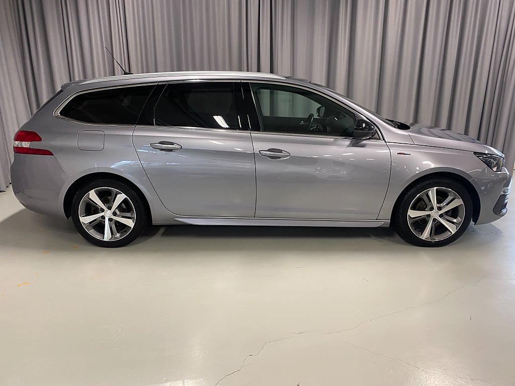 Car Image car-69805-944443c77a8630febb5e97d0c9fc83eb