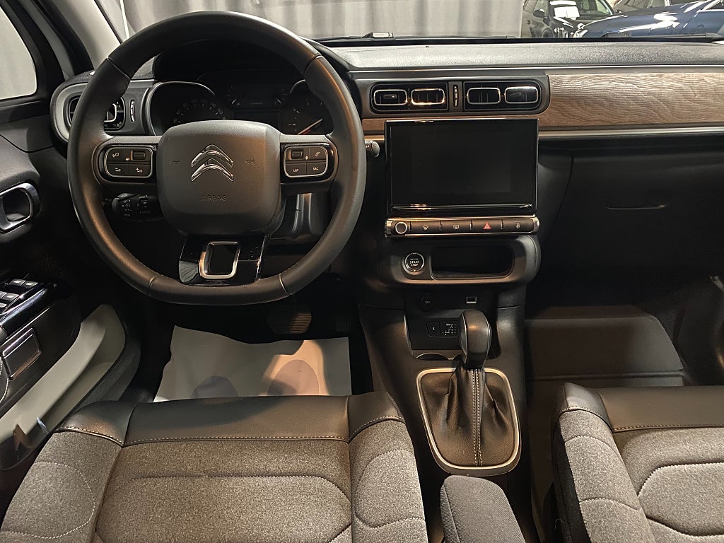 Car Image car-70167-8aab29fb976070aaf8654cd12f89d3d9
