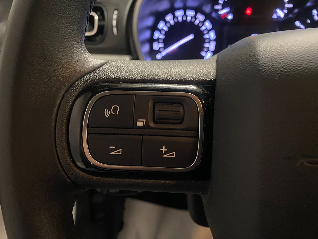 Car Image car-70167-d453b6b5d398ecbb7105190e9d65196e