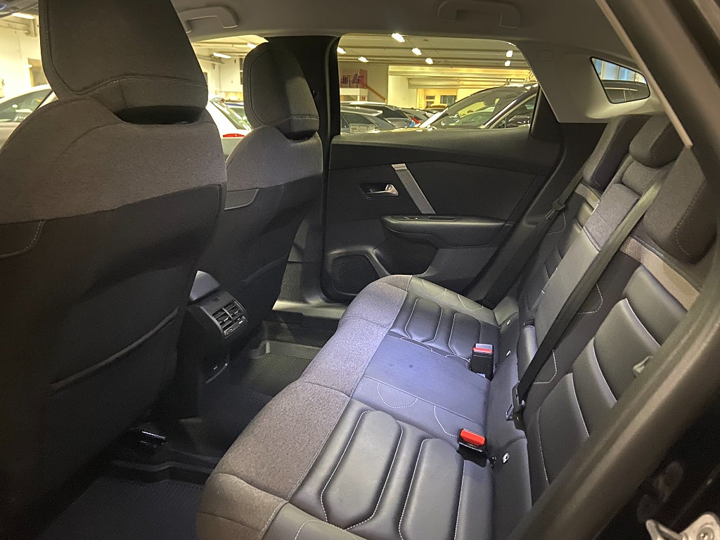 Car Image car-70413-36f35a786fc48ec6f8eada4e23906d19