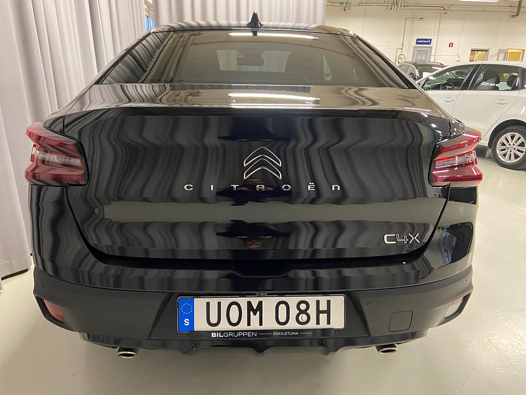 Car Image car-70413-484d2da8c016ede8a9437f2a72309550