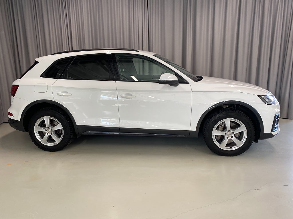 Car Image car-70454-7b71ee42612fe1f3c87db6ab104fa985