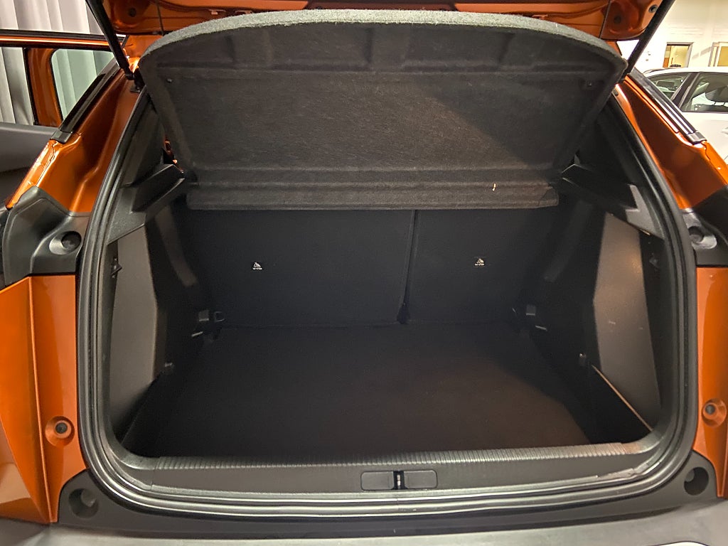 Car Image car-70540-92361381edc70a6af24306c404772ba5
