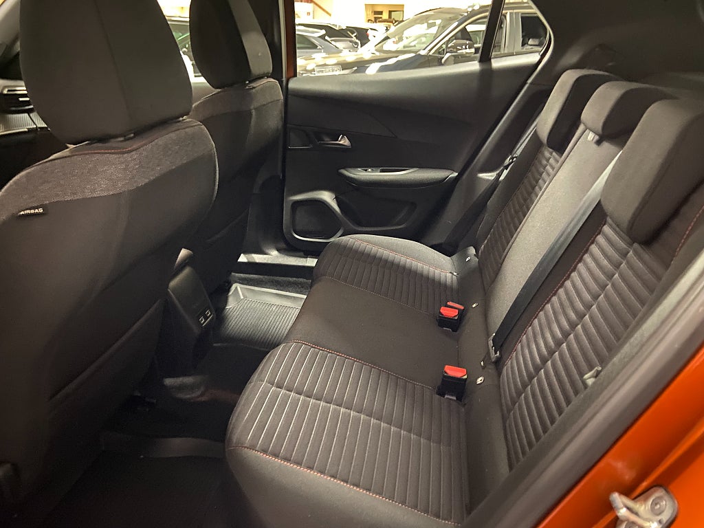 Car Image car-70540-b8f37affee23e9b9097502f75993ffa5