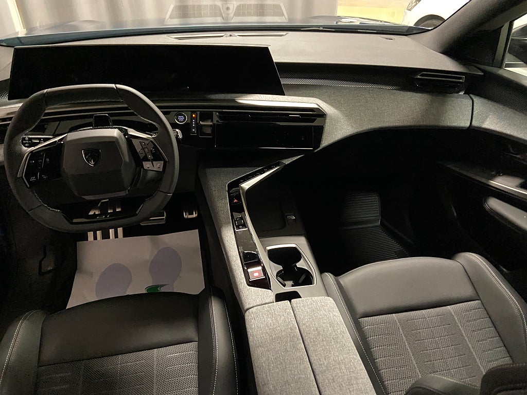 Car Image car-70597-4e40777c0cbda170de00d423e23ebd7a