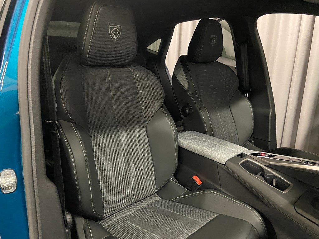 Car Image car-70597-d97788ce312bc2ced98cacbe3377cc80